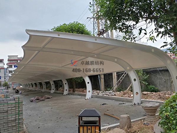 膜結(jié)構(gòu)車(chē)棚